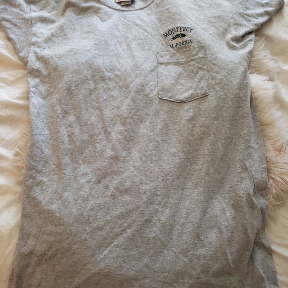 10/$30💵 Tee - Picture 2 of 2